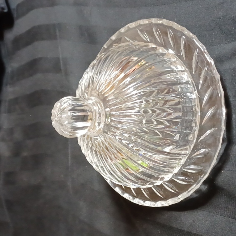 SHANNON CRYSTAL DESIGNS OF Ireland covered butter dish and Domed cover